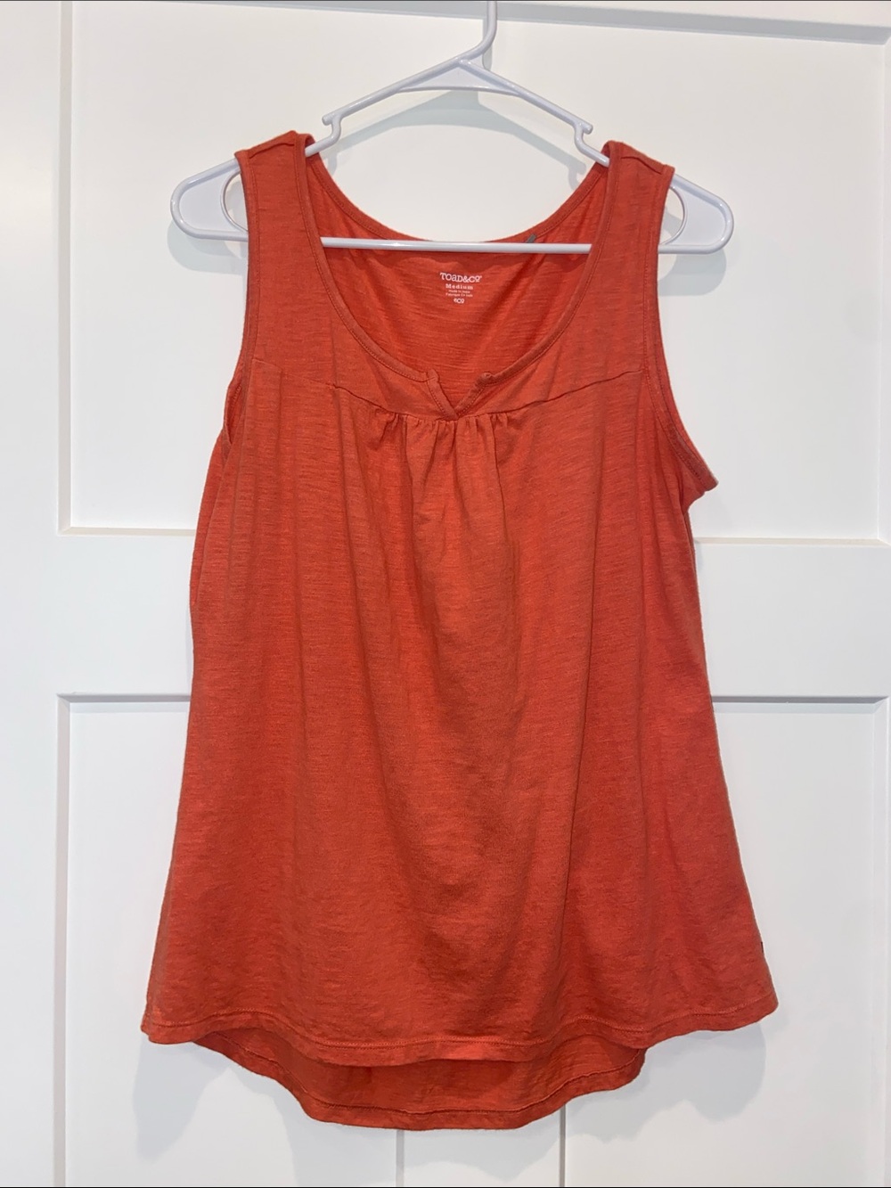 M Toad&Co Rust Orange Sleeveless Knit Tank